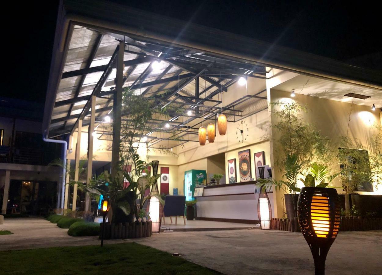 热浪潜水度假村 Keep Diving Resort Bohol Exterior photo